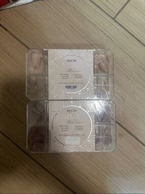 après Gel-X Neutral Press-On Nails – Natural Pink Coffin & Round Sets